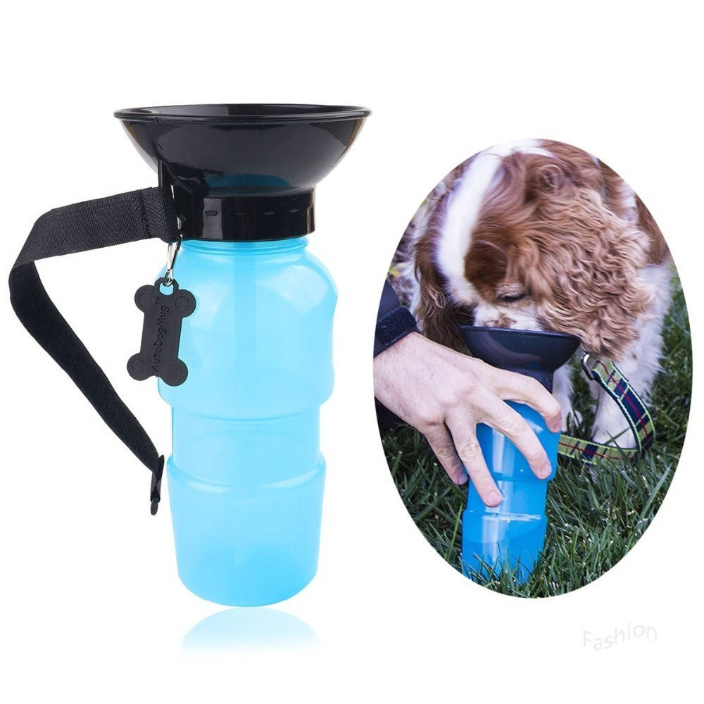 

Портативная поилка для собак Dog Bottle 550 мл