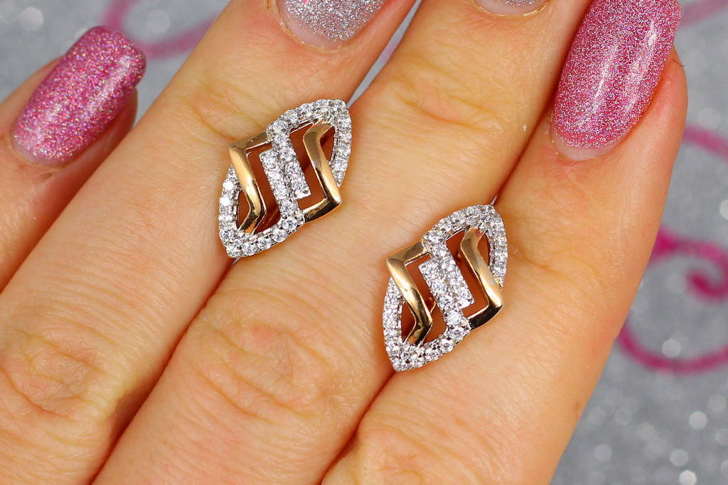 

Серьги Xuping Jewelry геометрический узор с родием 1.7 см золотистые