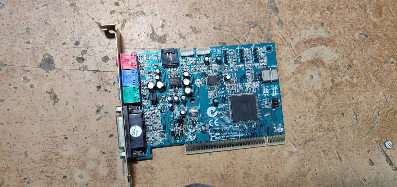 

Звуковая карта Yamaha 724 SV550 PCI № 221301