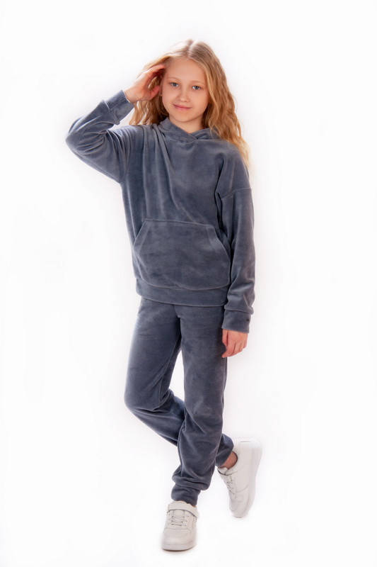 

Велюровый спортивный костюм для девочки серый., 140