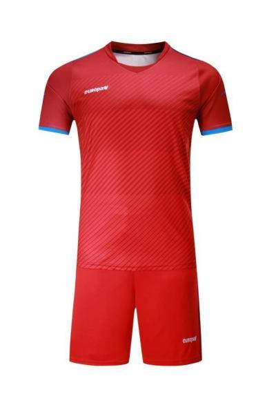 

Комплект футбольной формы 017 Красный, M