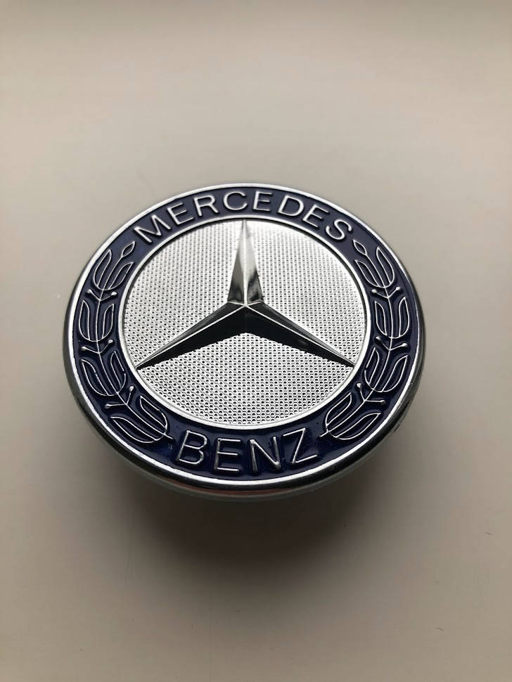 

Значок емблема на капот Мерседес Mercedes A2048170616