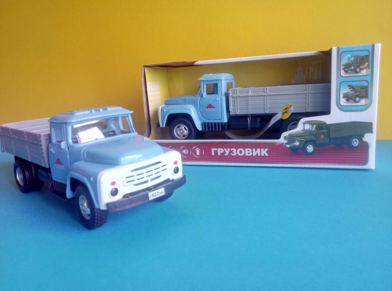 

Игрушка грузовой бортовой ЗиЛ с голубой кабиной звук свет инерция открываются двери капот, Синий