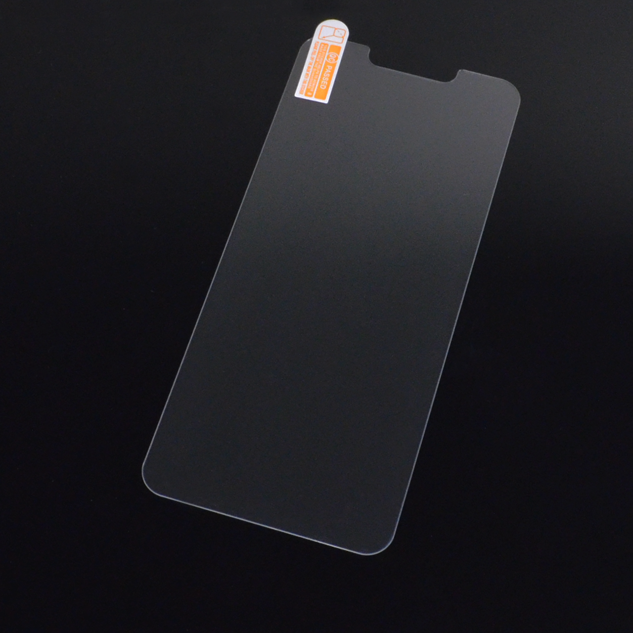 

Защитное стекло для Asus Zenfone Max (M2) ZB633KL