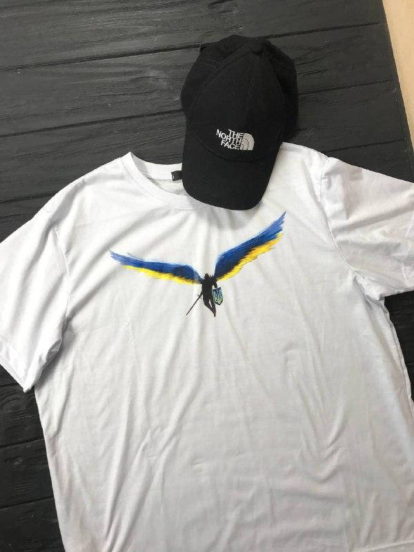 

Патріотична футболка Ukraine размер М-XL футболка