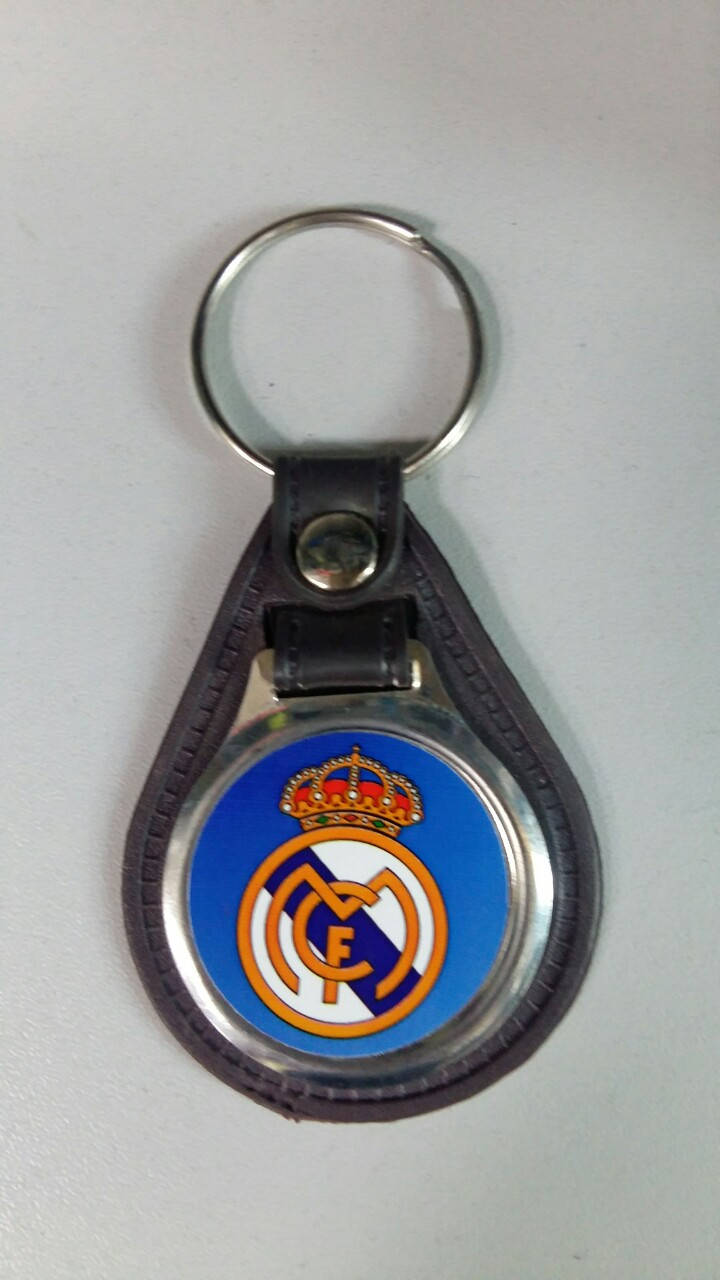 

Брелок кожаный FC Real Madrid