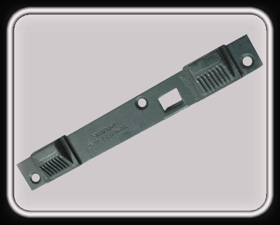 

STANDART STD 761 Планка задней двери верхняя FORD TRANSIT T12/T15