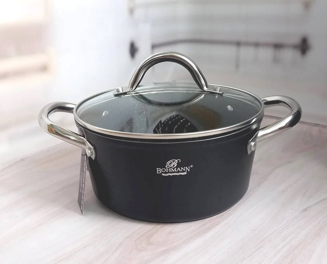 

Кастрюля Bohmann BH 1417-24 MRB 24 см 4.3 л, Черный