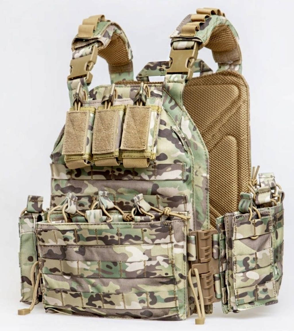 

Плитоноска бронежилет Мультикам MOLLE на 9 магазинов