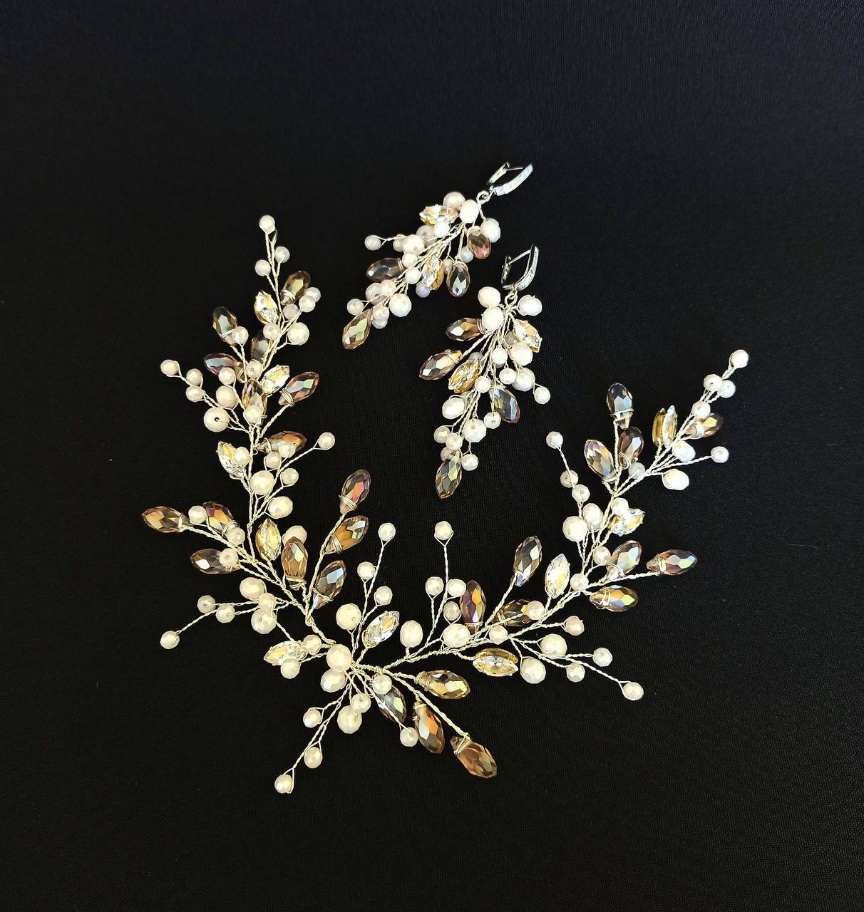 

Набор свадебных украшений, жемчужная веточка в прическу и серьги с натуральным жемчугом