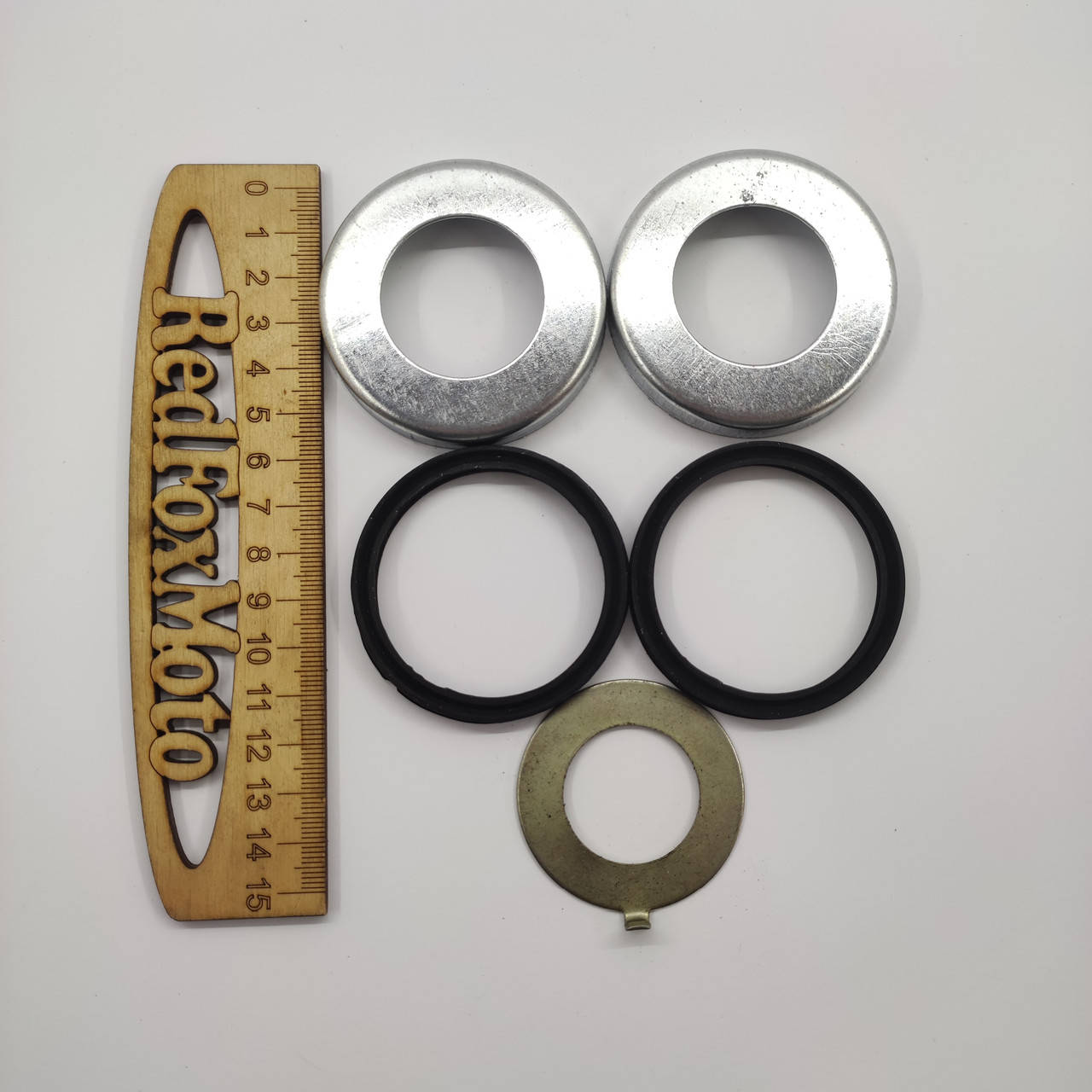 

Пыльник рулевой колонки МТ с шайбой