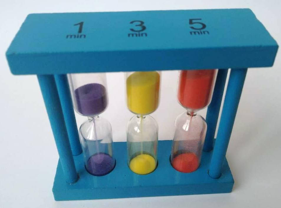 

Песочные часы на 1-3-5 мин деревянные детские голубой