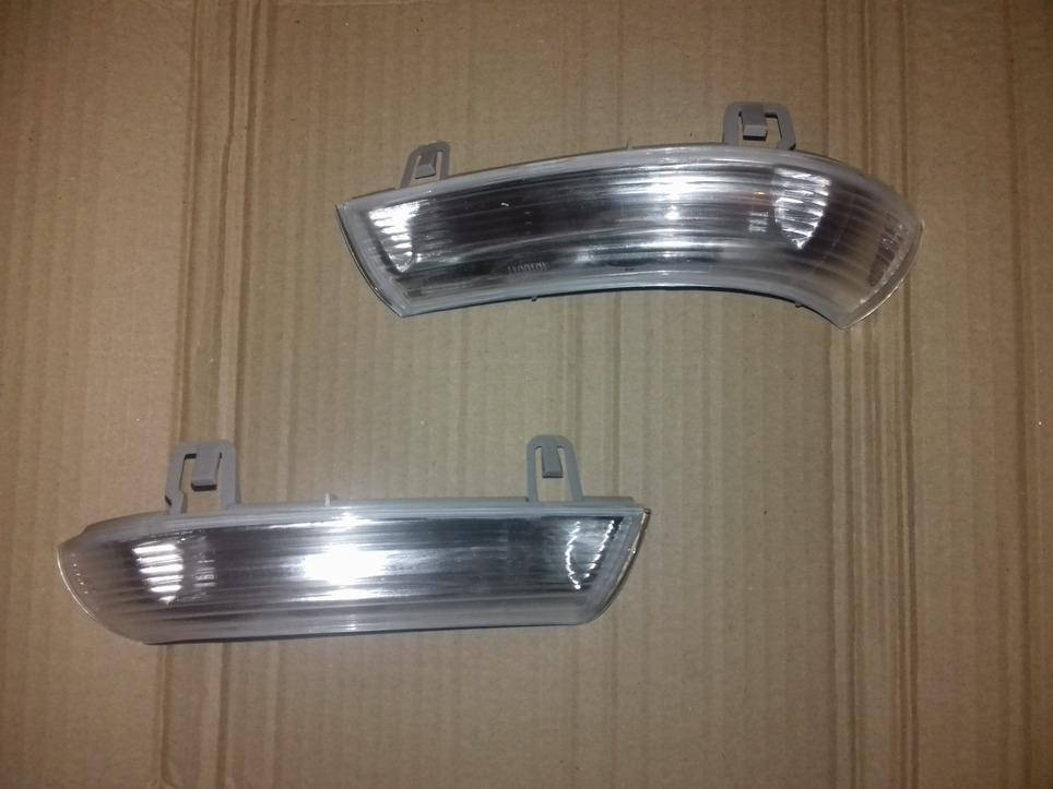 

Поворотник в зеркало Фольксваген Пассат Б6 VW Passat B6 2005 - 2010