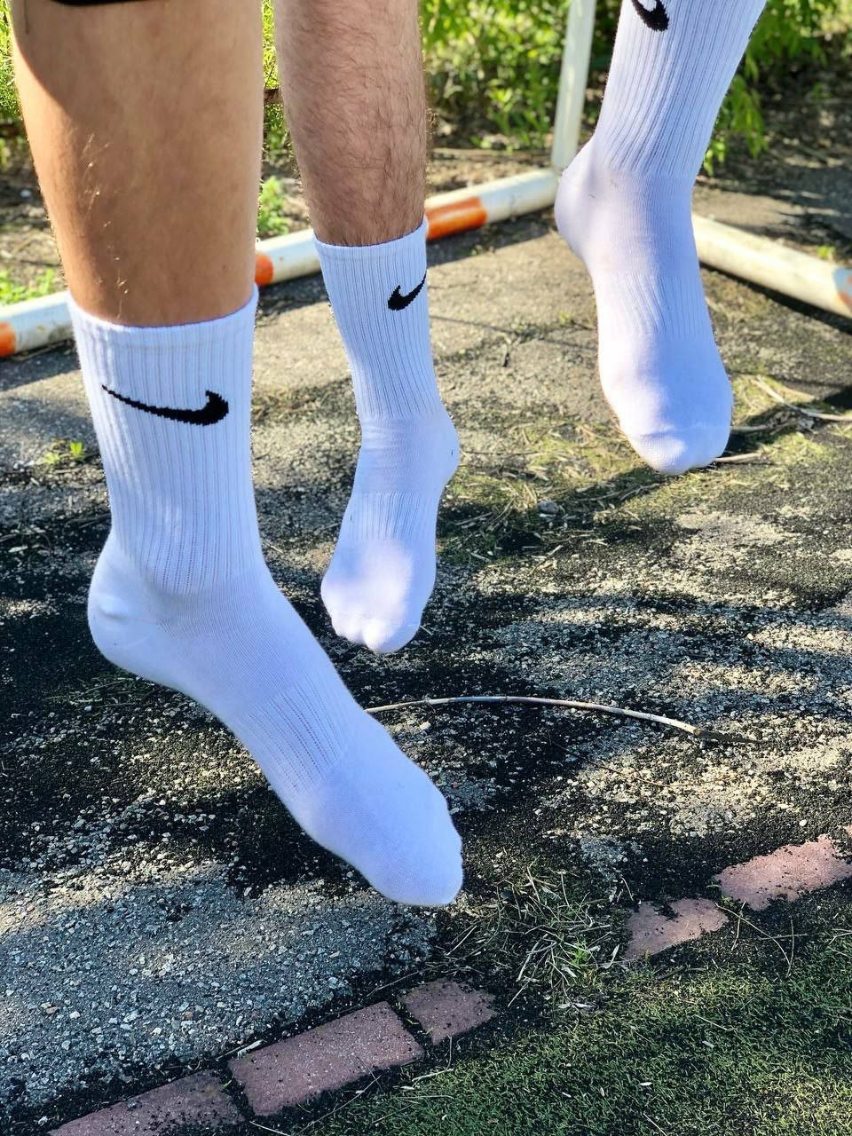 

Высокие белые мужские носки nike, puma,adidas,reebok