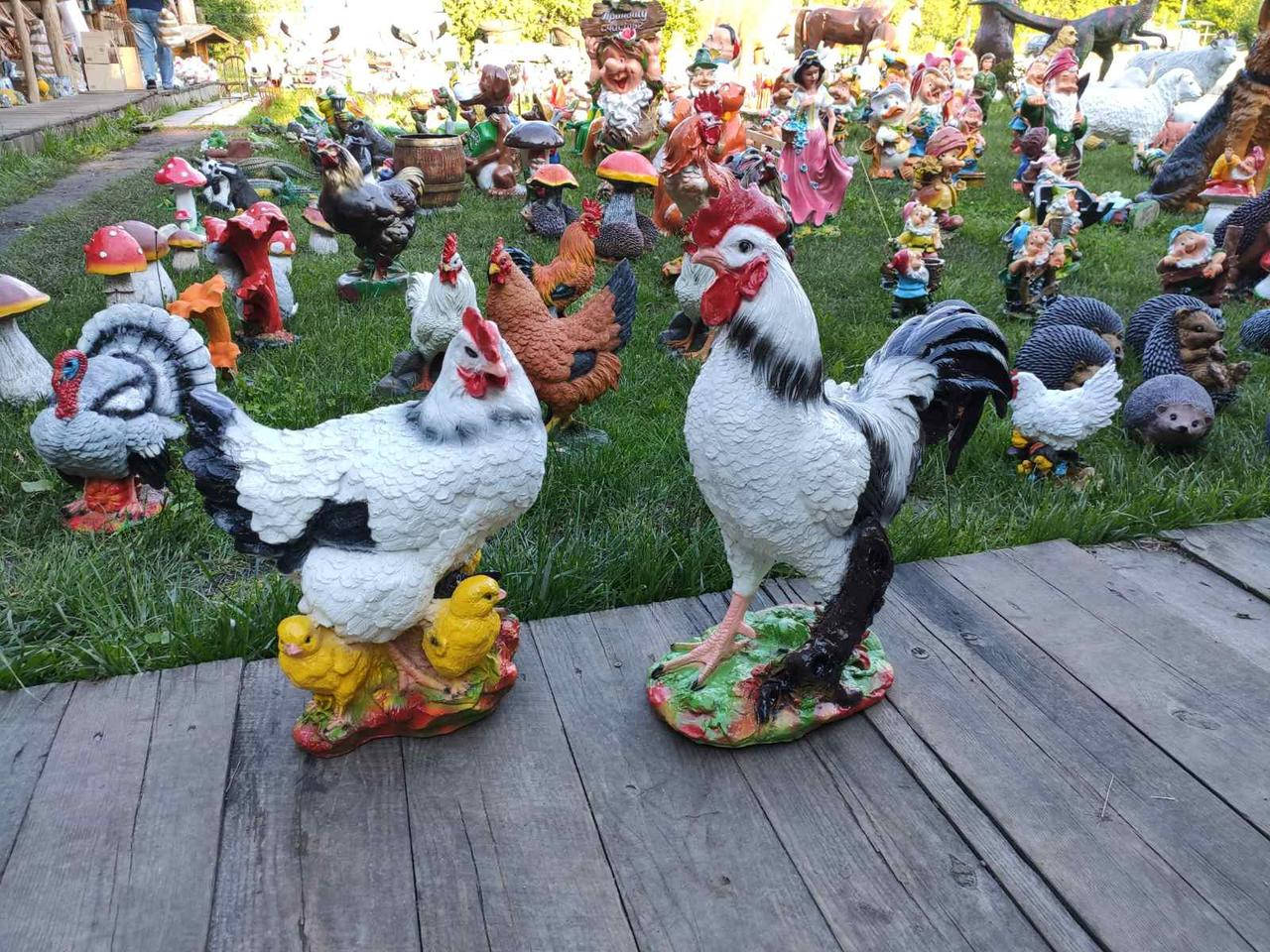 

Садовая фигура Петух и курица кубанская. декоративная садовая фигура., Разные цвета