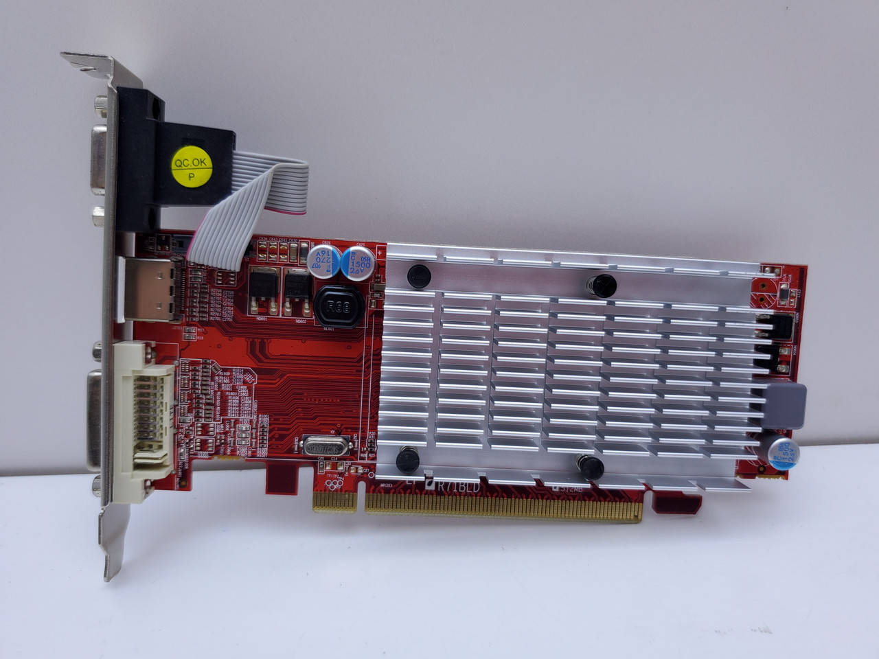 

Видеокарта ATI RADEON HD 4350 512mb PCI-E HDMI