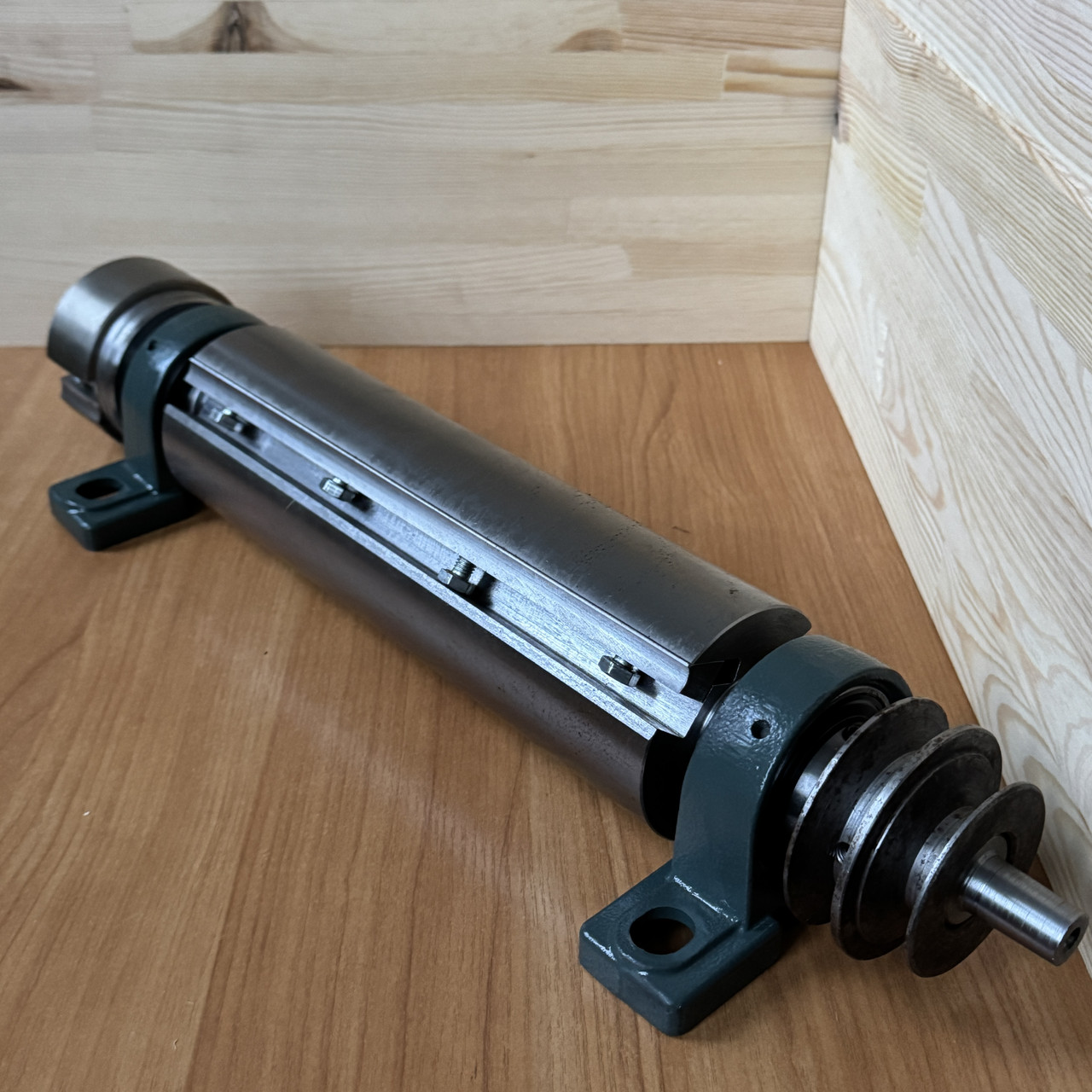 Вал Фугувальний D90xL200xZ3 правий