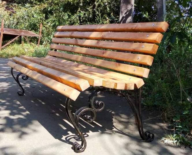 

Скамья садовая Венеция 1,5м (кв.10х10)