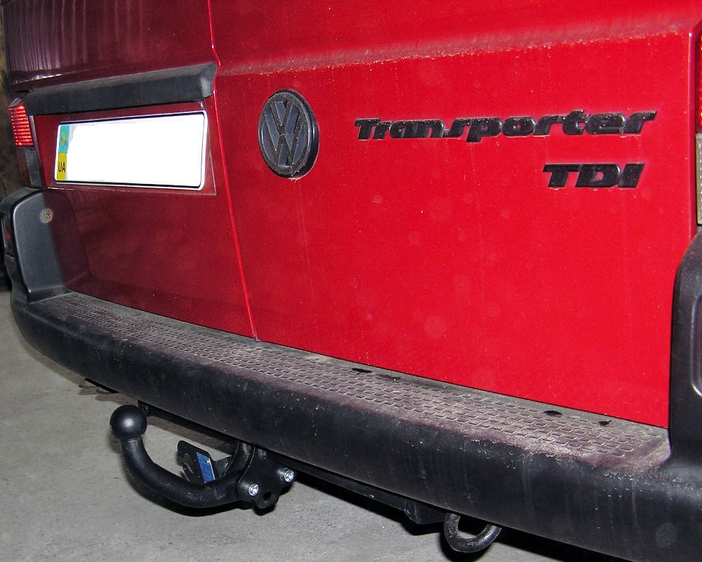 

Фаркоп на Volkswagen Transporter ( T-4) Без подрезки бампера