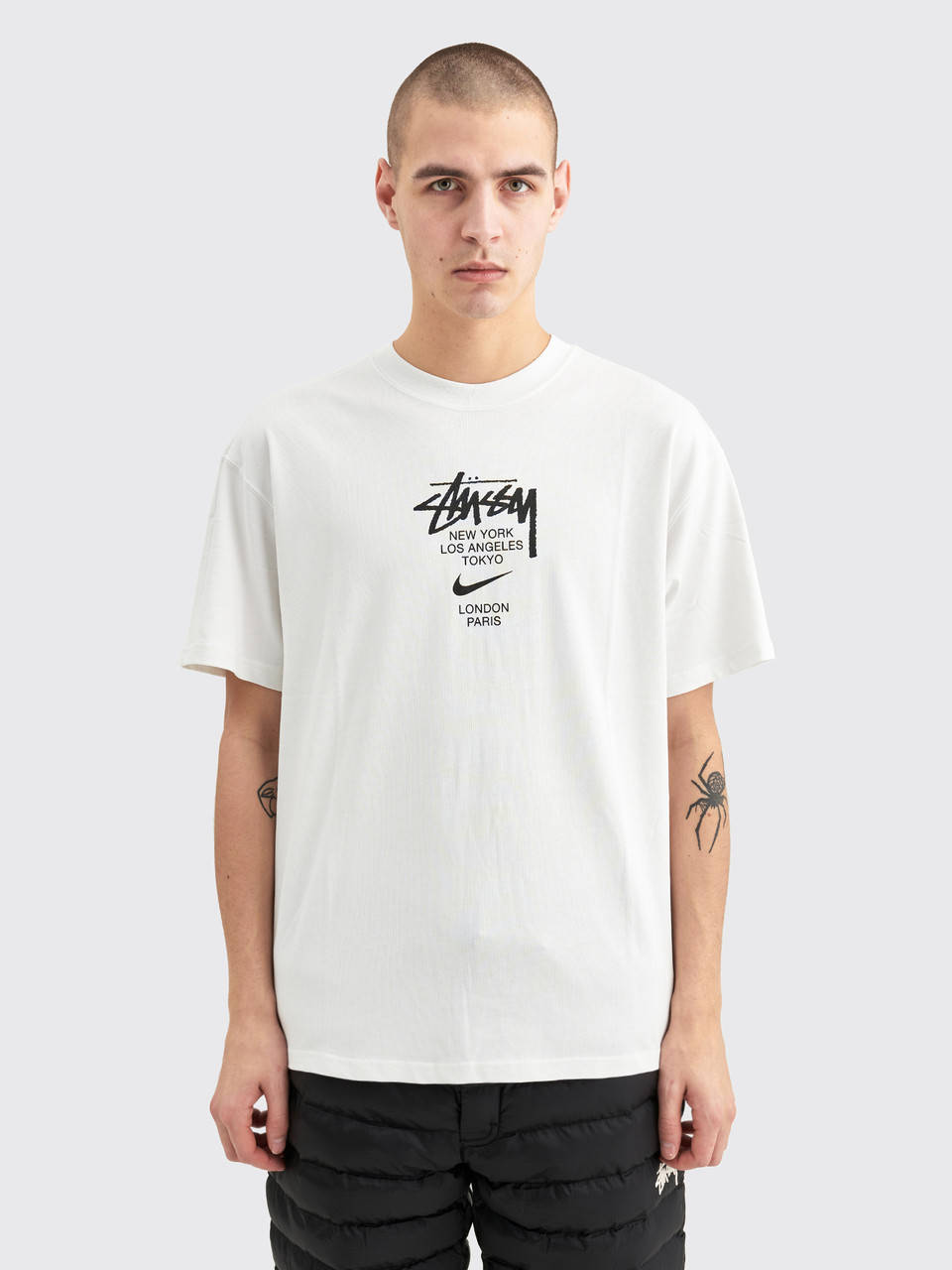 

Белая футболка Stussy x Nike Logo Стасси / Найк оригинальная бирка унисекс