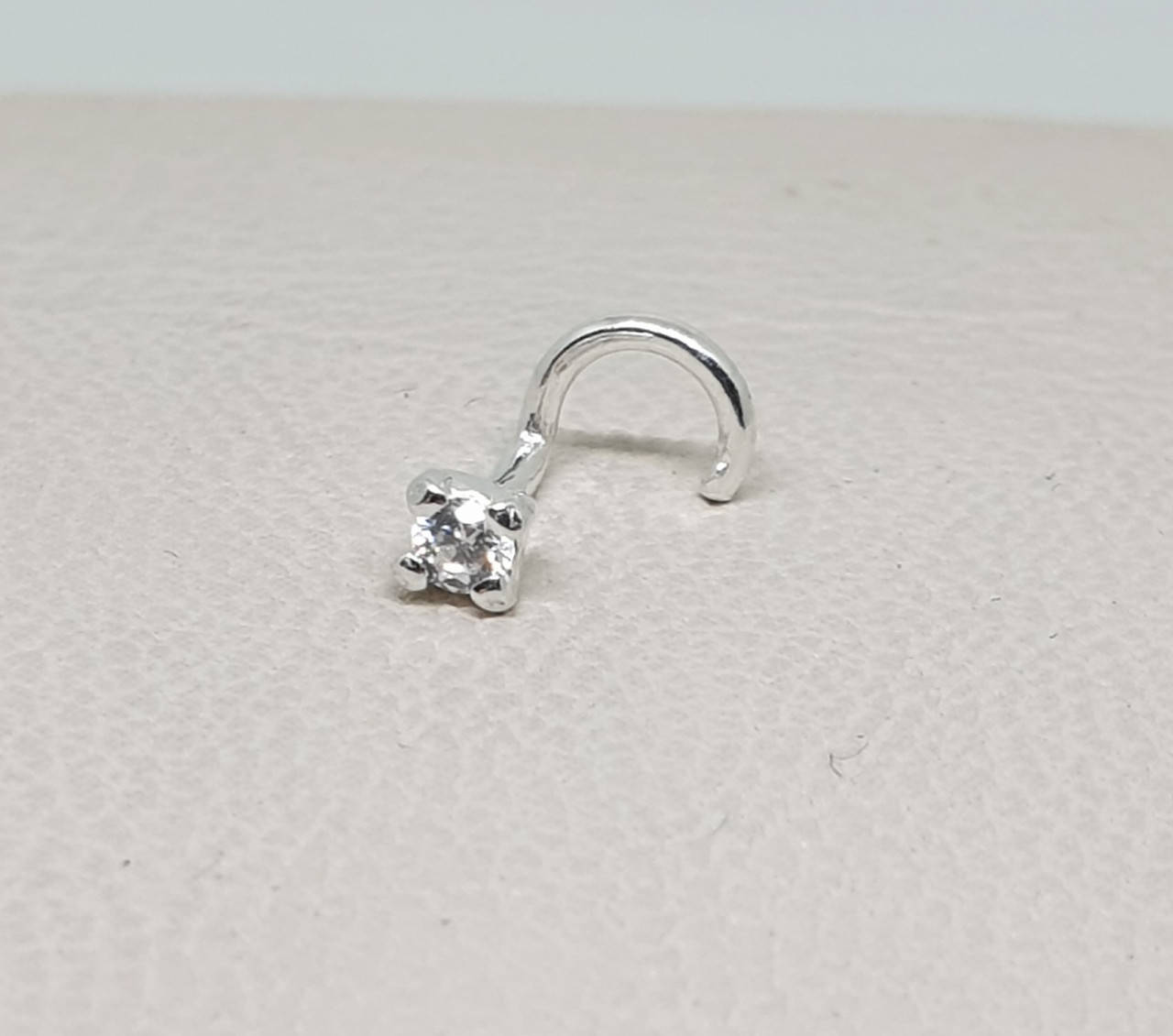 

Пирсинг в нос серебряный с кубическим цирконием "Каст d=2,25 mm" 0,2 г