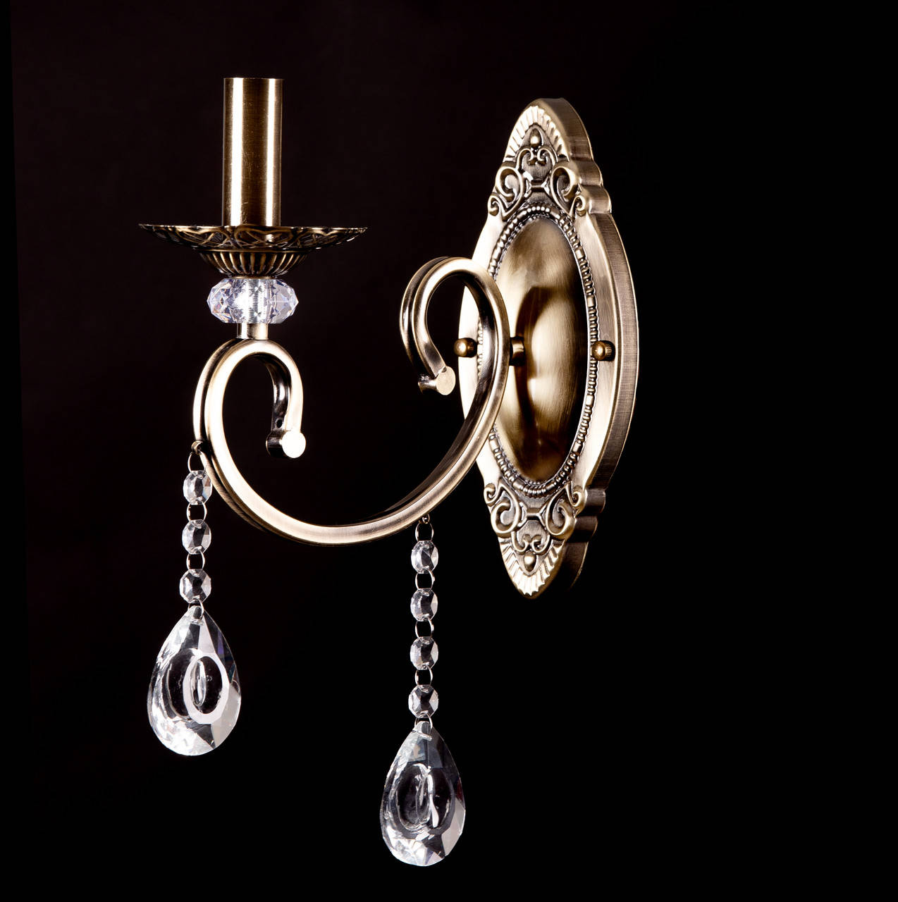 

Классическое бра, настенный светильник