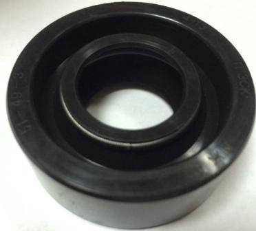 

Сальник коленвала Планета (широкий)