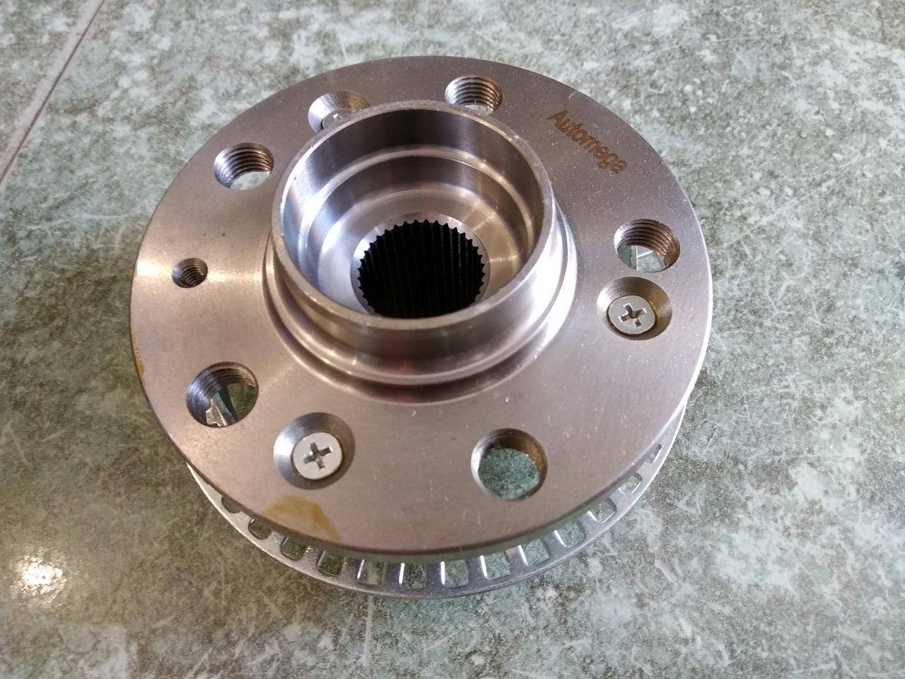 

Ступица передняя для Skoda Octavia Tour (лев/прав)