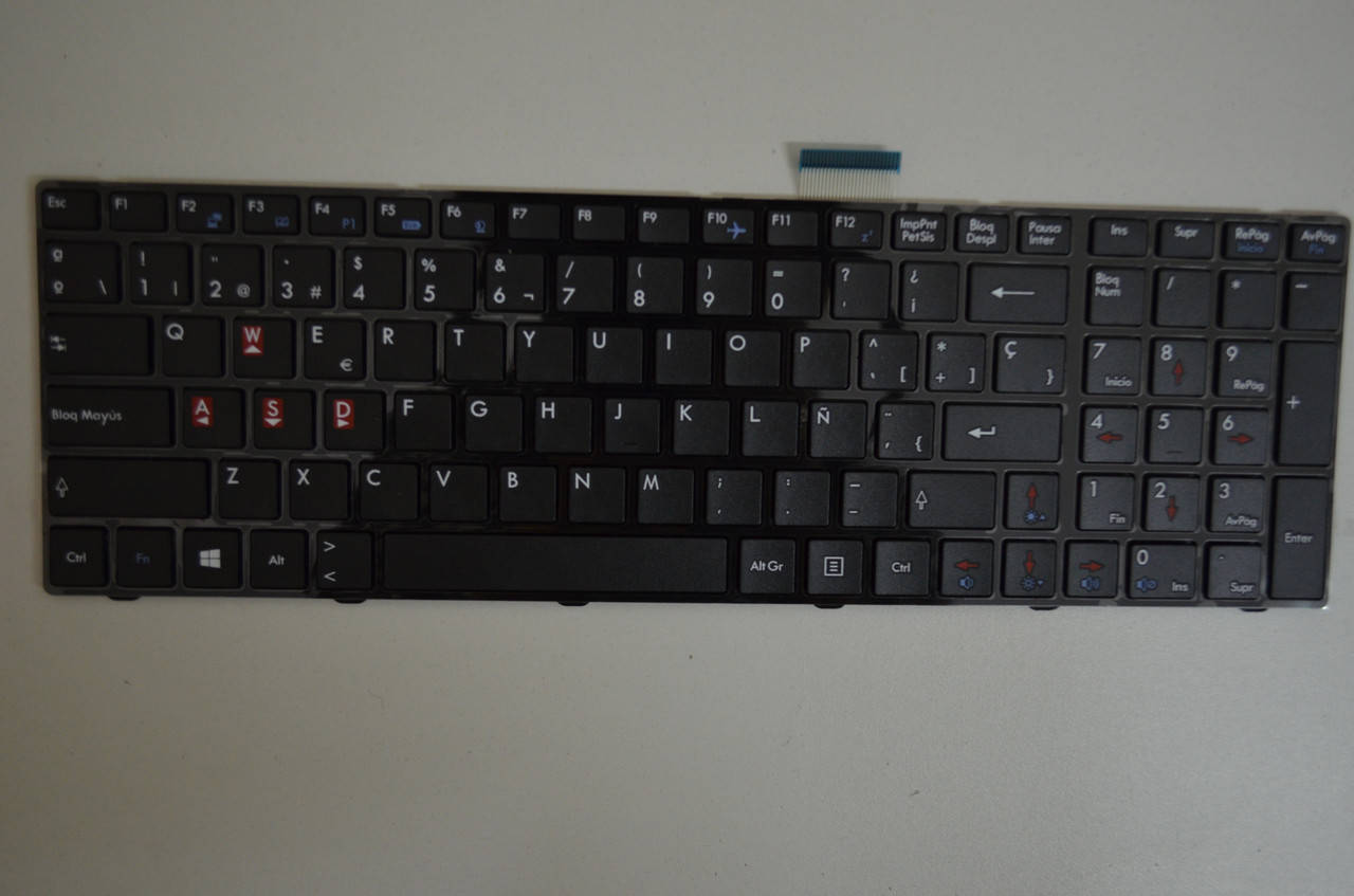 

Клавиатура для ноутбуков MSI CR620 A6200 CR720 GE60 CX70 CX61 (V111922DK3)