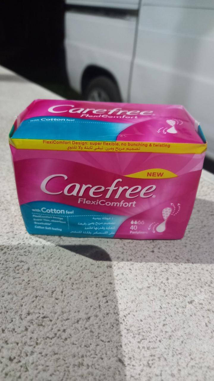 

Ежедневные прокладки CAREFREE® FlexiComfort