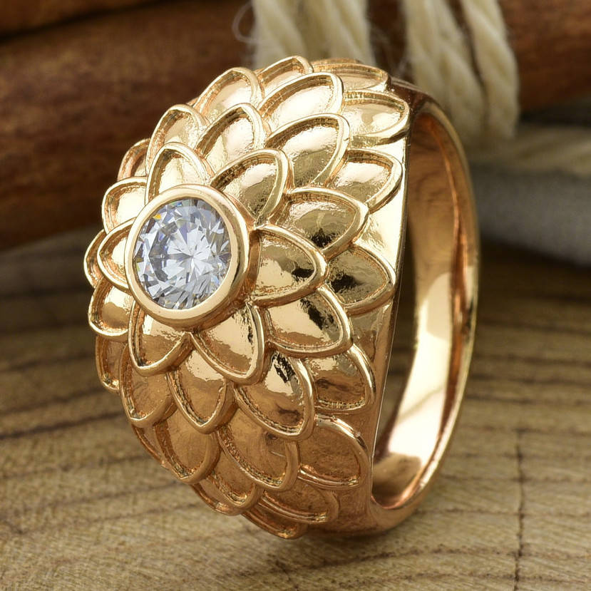 

Кольцо Xuping 14470 ширина 14 мм белые фианиты позолота 18К размер 17