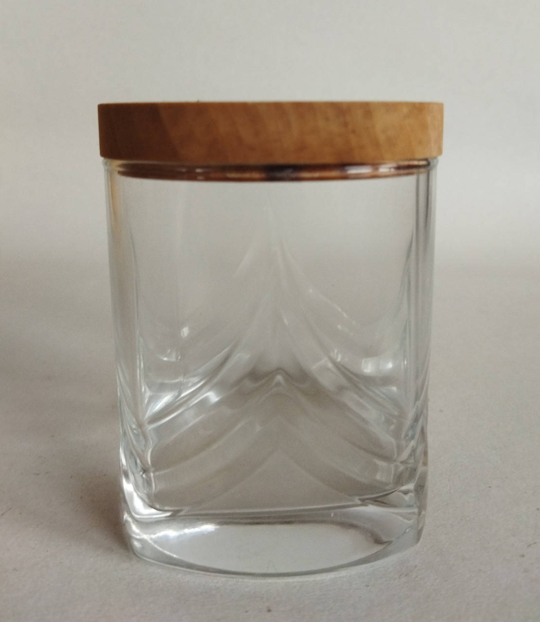 

Кашпо стеклянное для свечей с деревянной крышкой 8 см белое