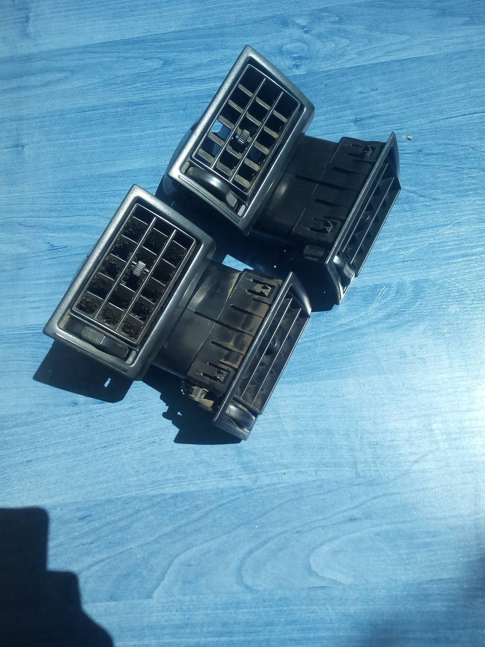 

Решетка воздуховода боковая гольф 2 джетта 2