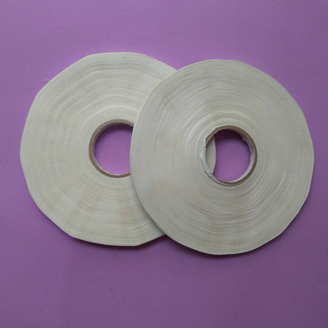 

Клеевая на бумажной основе 2 см