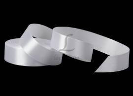 

25 мм (23 м) атласная лента белая 01