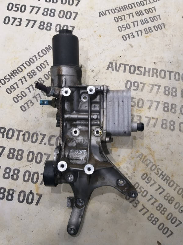 

Корпус масляного фильтра Volkswagen Passat B8 USA 06K903143