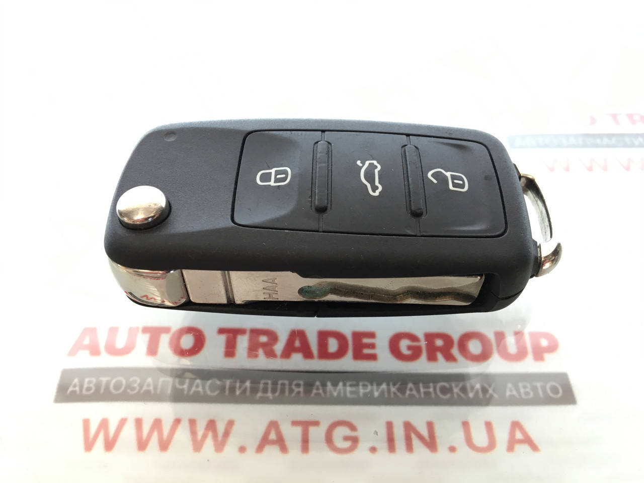 

Ключ VW Jetta 2015-2018 оригинал б/у 5K0837202BP