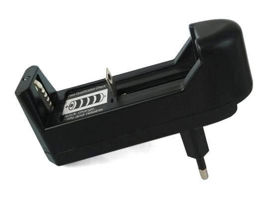 

Универсальная зарядка YCD 1688