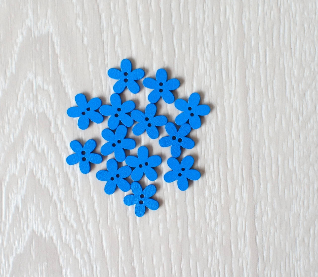 

Цветочки (синие), Синий