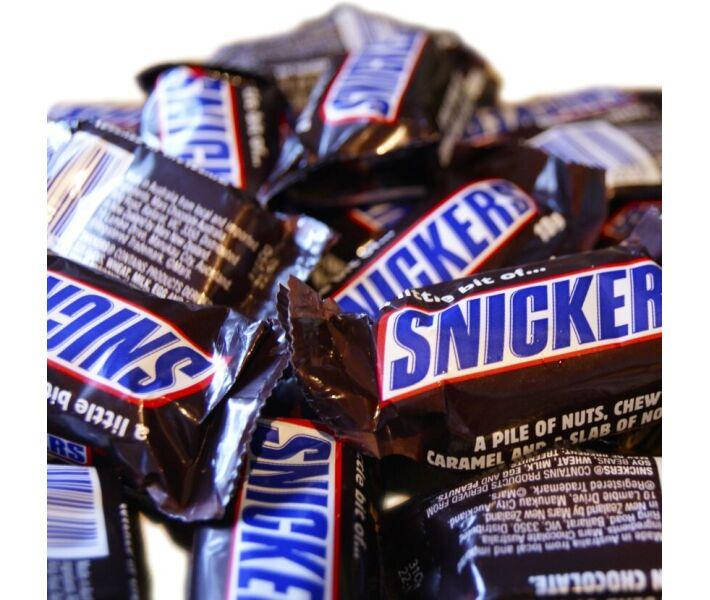 

Цукерки "Snickers" 1кг