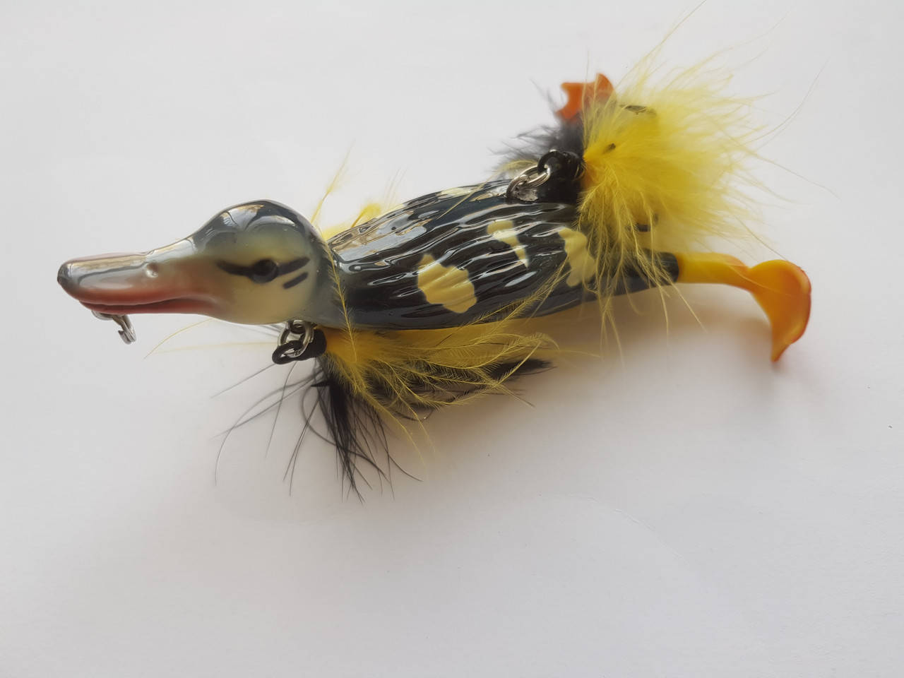 

Воблер Утка Suicide Stupid Duck 3D AllBlue цвет B, Черный