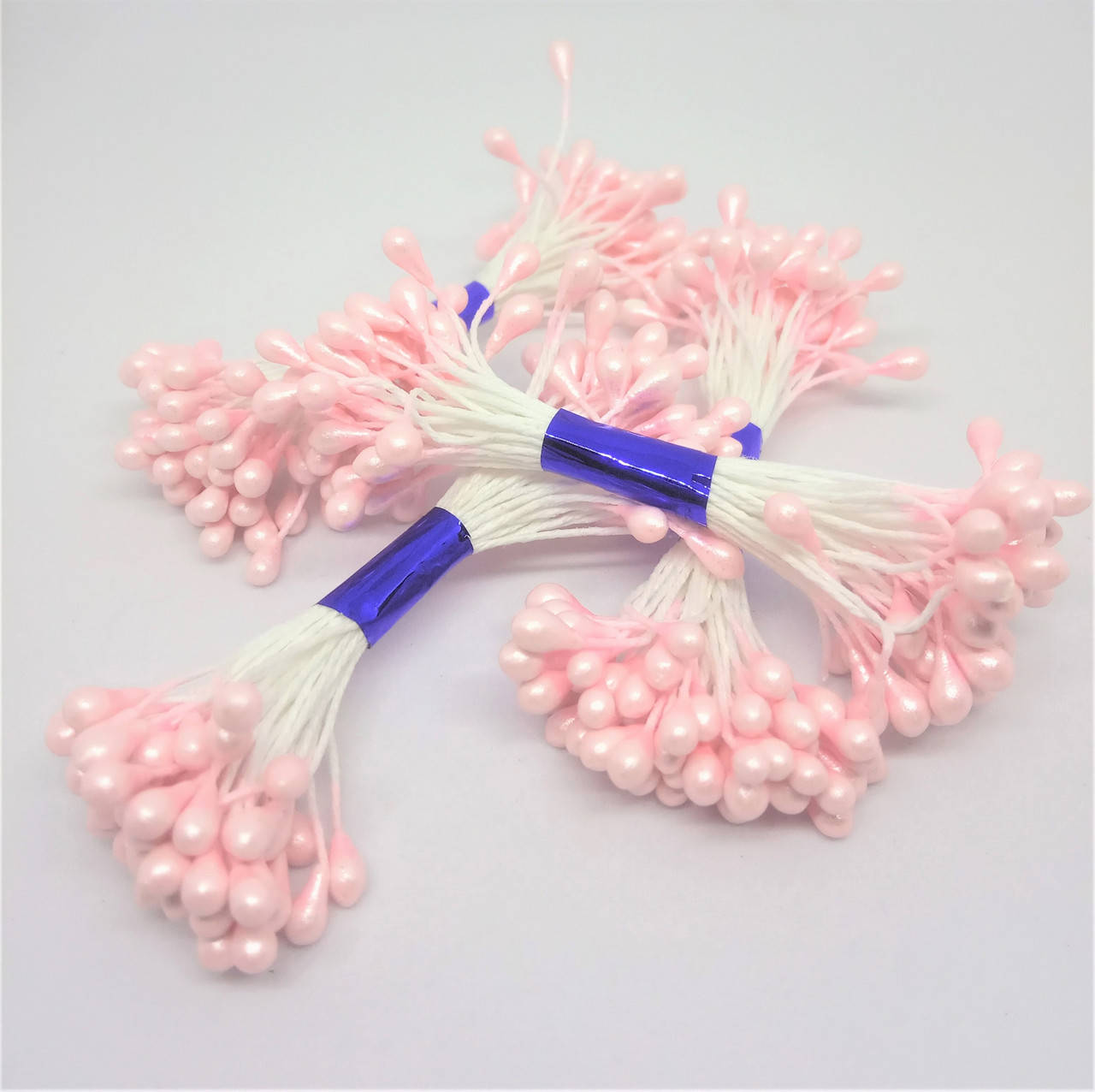 

Тычинки, Розовый