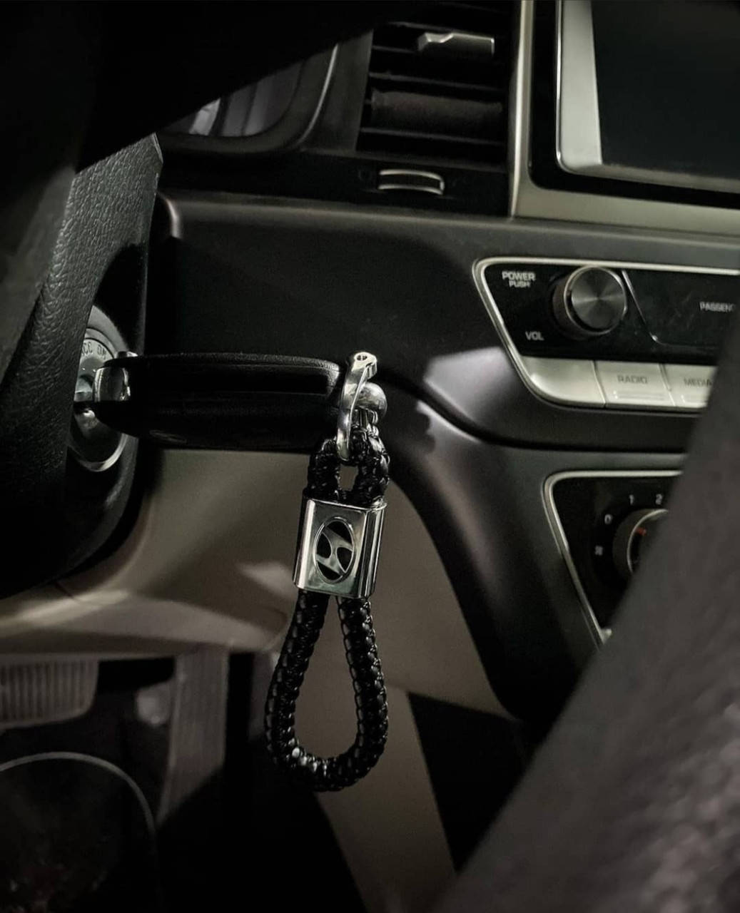 

Брелок для автомобильных ключей Hyundai, Черный