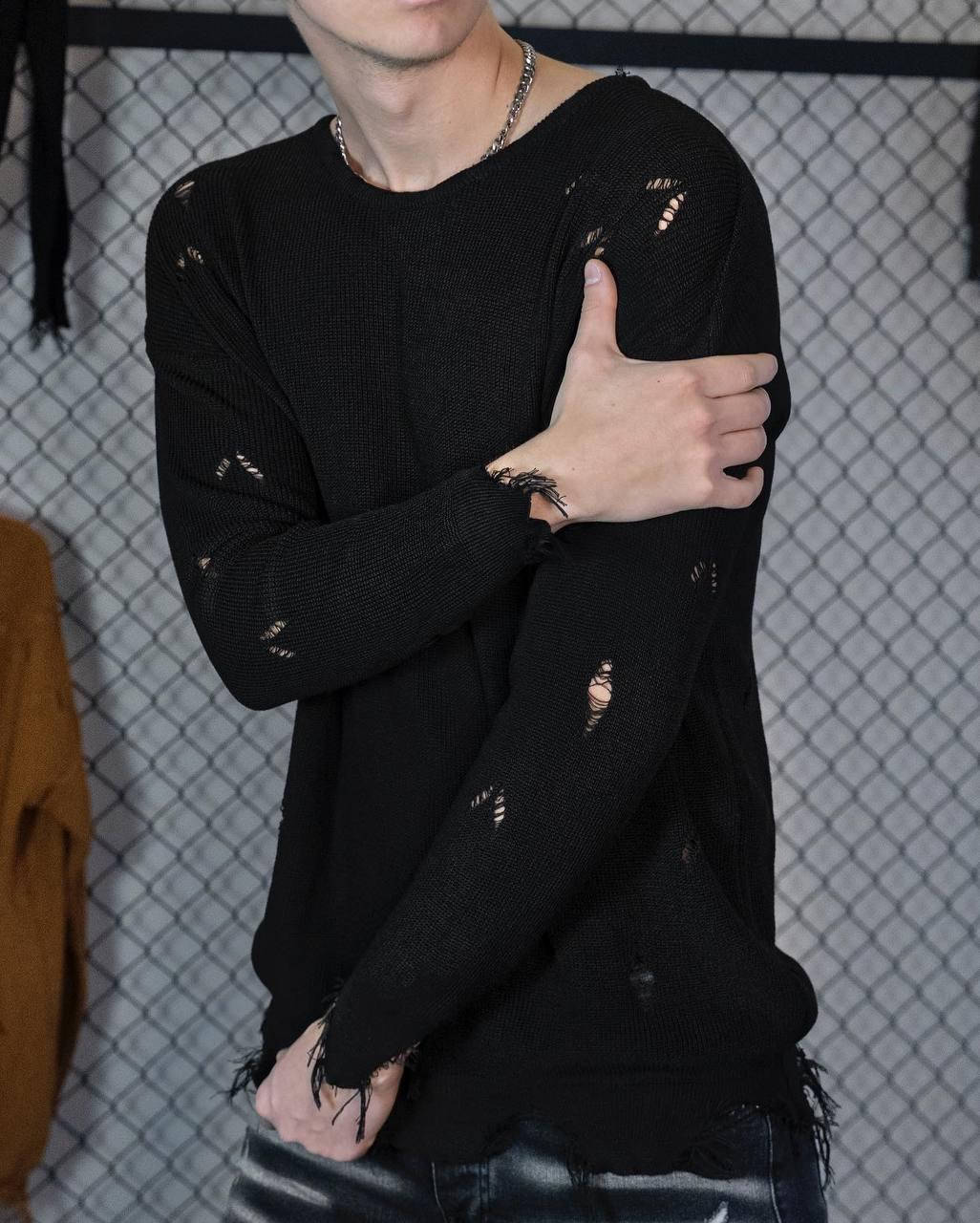 

Мужской стильный порваный свитер оверсайз (чёрный) M