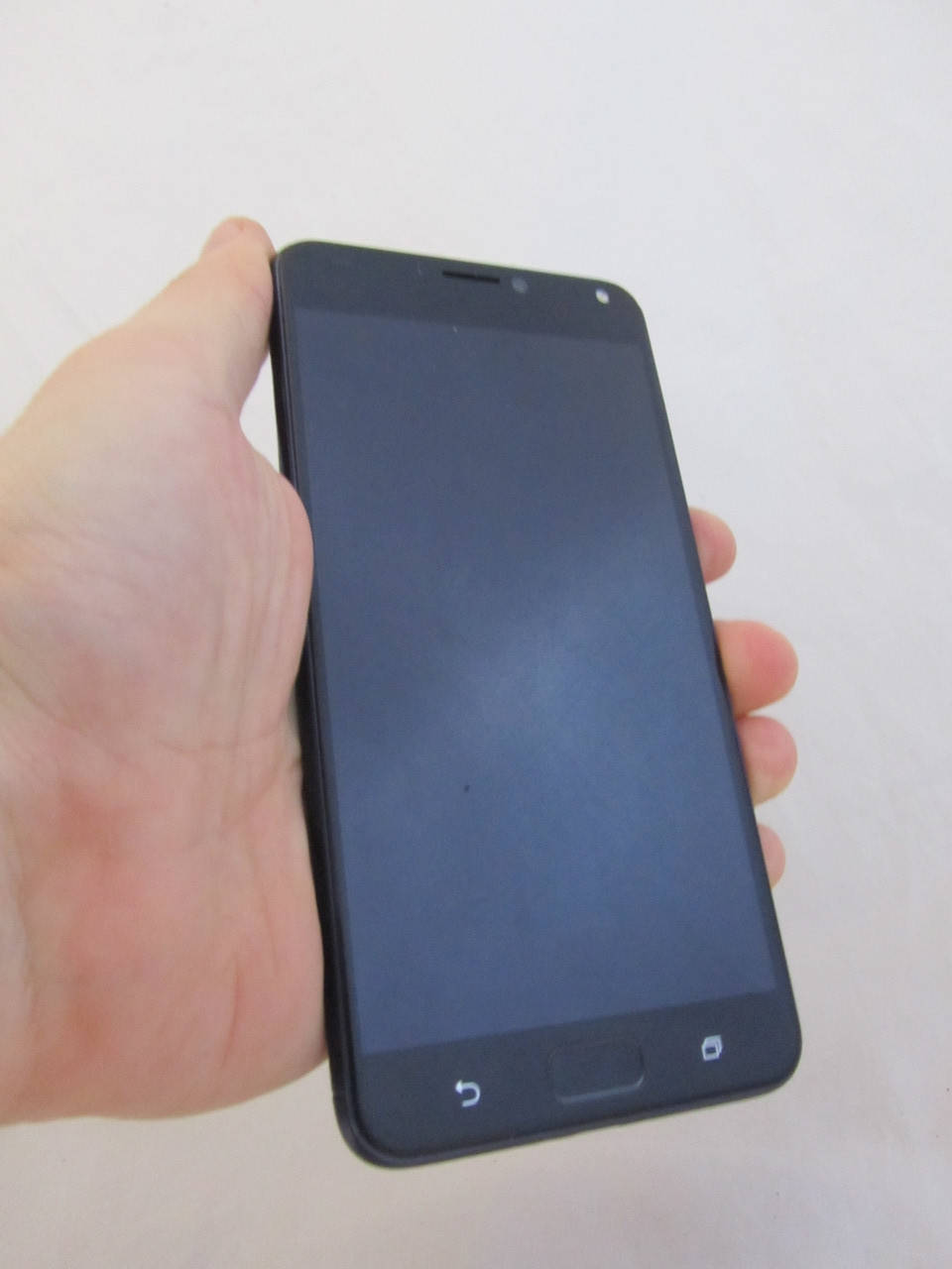 

Asus ZenFone 4 Max Black, Черный