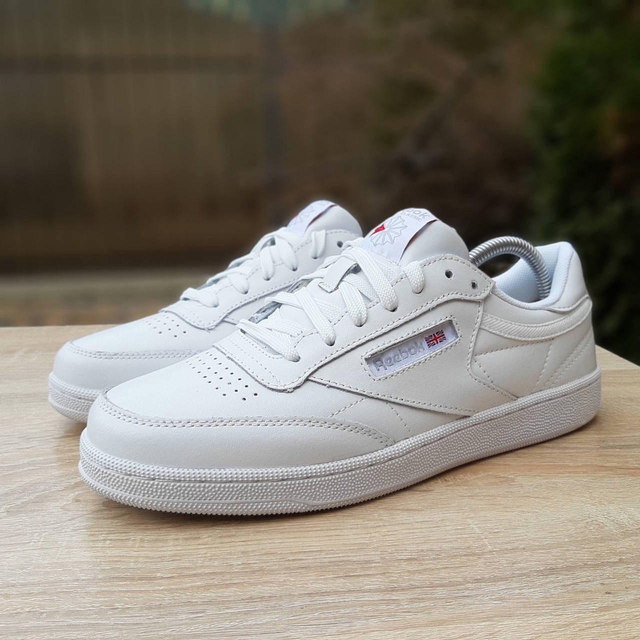 

Reebok Club мужские демисезонные белые кроссовки на шнурках. Весенние мужские кожаные кроссы 42, Белый