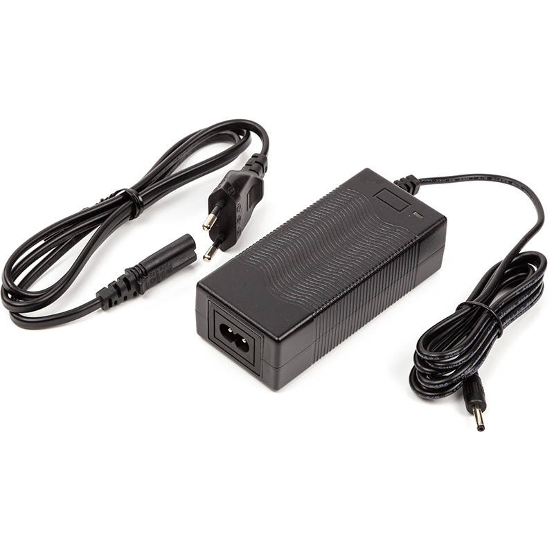 

Блок питания для УМБ K2/K3 220V 16.8V 2.5A (4.0*1.35)