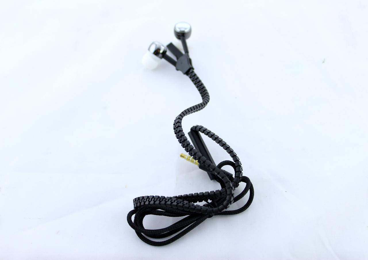

Наушники MDR Zipper