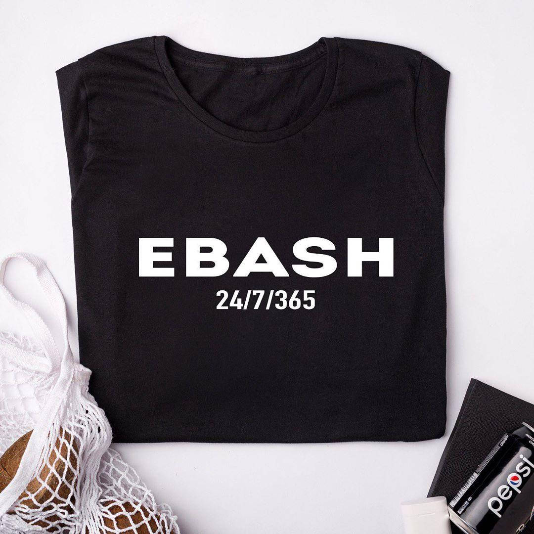 

Футболка с крутой надписью "EBASH 24/7/365"