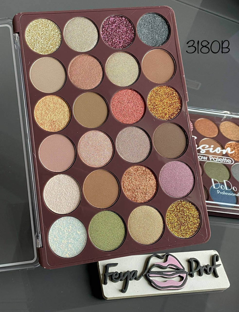 

DoDo Набор теней Color Fusion D3180B